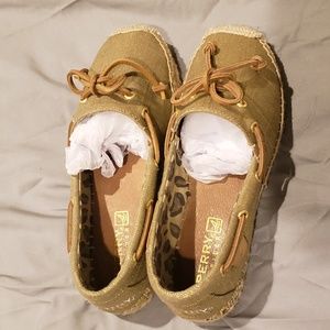 Sperrys shoe size 7